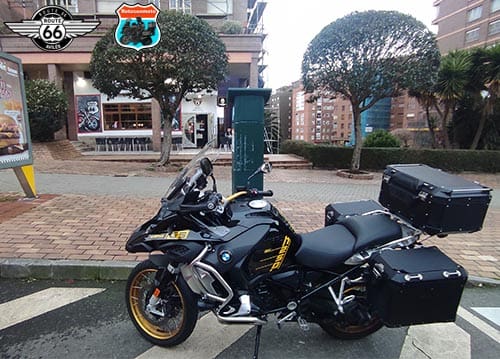 Bar Route 66 Avilés fachada